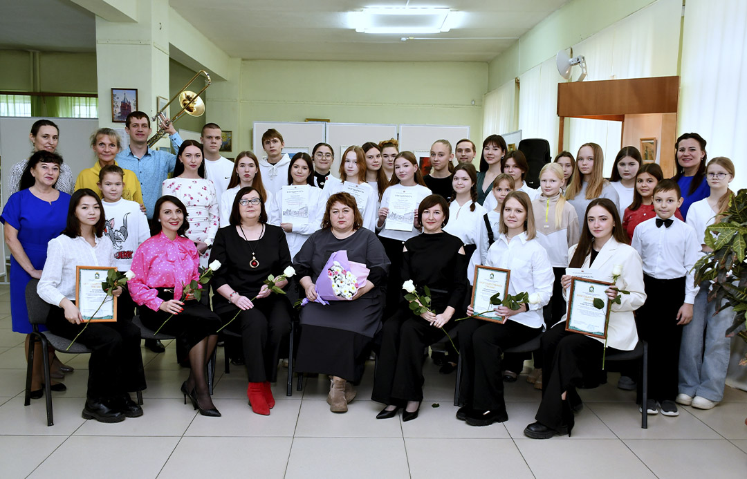 Отделение «Изобразительное искусство» Детской школы искусств отметило 25-летний юбилей